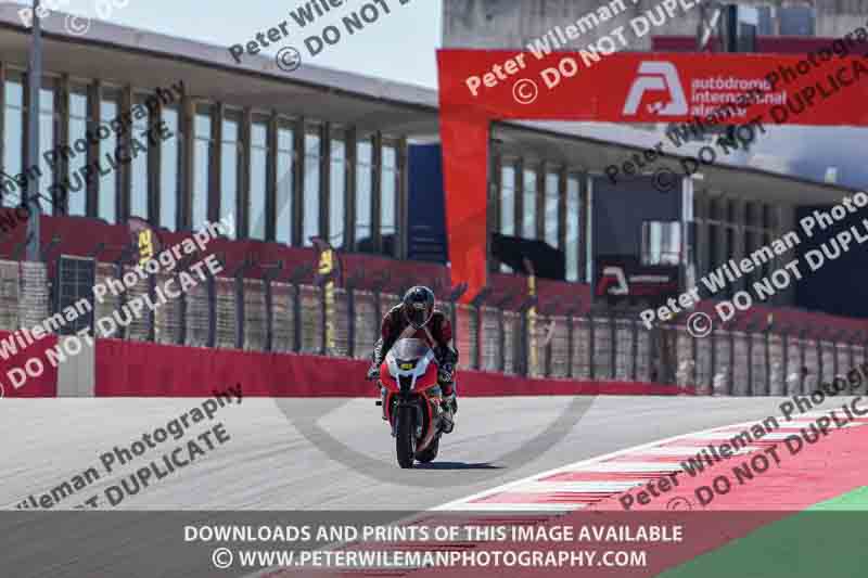motorbikes;no limits;peter wileman photography;portimao;portugal;trackday digital images